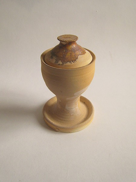 http://poteriedesgrandsbois.com/files/gimgs/th-29_LPH006-01-poterie-médiéval-des grands bois-luminaires-luminaire.jpg